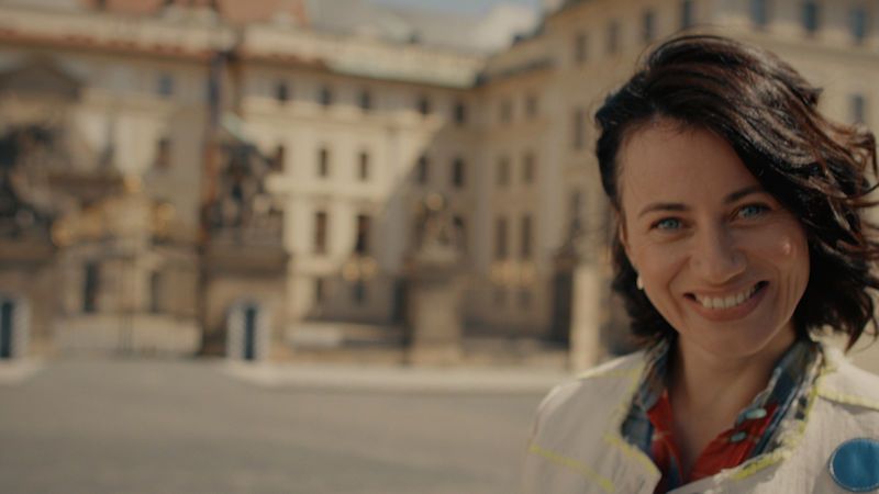 Dáša Zázvůrková má v klipu Dagmar Havlovou, Jitku Molavcovou a další ženy svého života